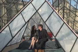 Шанс века: молодая пара провела ночь в Лувре