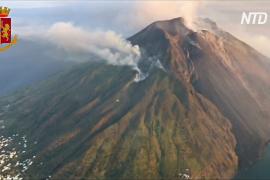 На итальянском острове Стромболи активизировался вулкан: один турист погиб