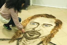 Парикмахер из Македонии создаёт портреты звёзд из волос