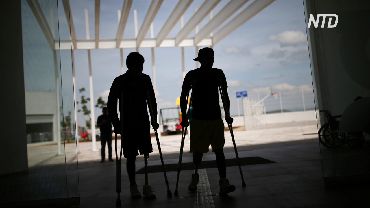 В Мексике помогают мигрантам, потерявшим ноги из-за поездки на «поезде смерти»