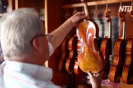 Северомакедонец стал успешным скрипичным мастером-самоучкой
