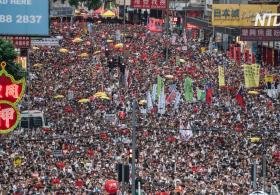 Полгода протестов: в Гонконге прошла самая массовая акция за несколько месяцев