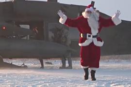 ВВС США забросили Санта-Клауса на Аляску