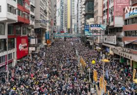 Масштабный протест в первый день 2020 года прошёл в Гонконге