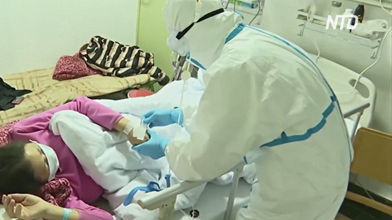 Число умерших от китайского коронавируса только по официальным данным достигло 80 человек