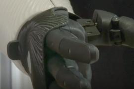 Бионическую руку для десантника впервые оплатило британское правительство