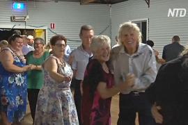 Сельские танцы помогают австралийцам отвлечься от засухи