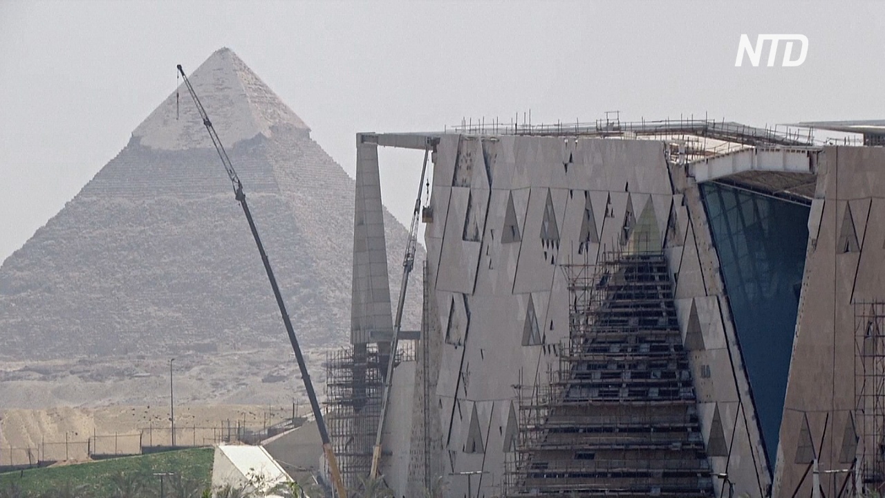 Несмотря на коронавирус, в Египте продолжают строить Большой музей