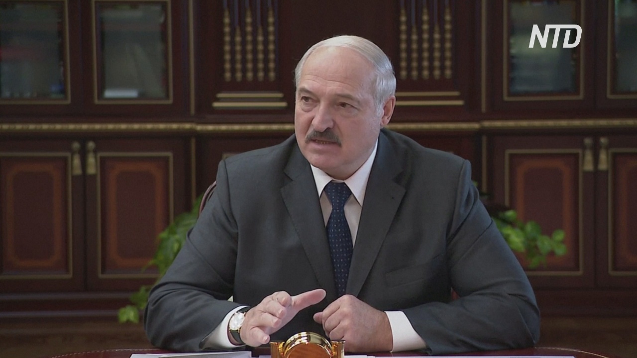 Белорус, потерявший маму из-за COVID-19, требует возбудить дело против Лукашенко