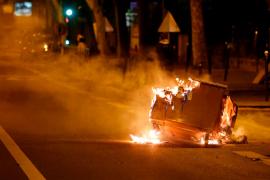 Власти Франции обещают не допустить беспорядков в пригороде Парижа