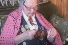 97-летняя бабушка из Питера собирает 3 млн рублей для семей врачей, умерших от COVID-19
