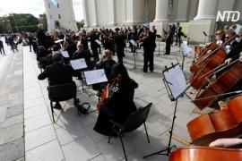 Литовские музыканты концертами отпраздновали сдерживание эпидемии