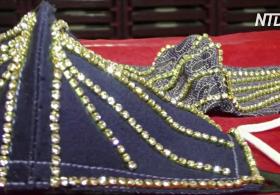 Роскошь и безопасность: ювелиры в Индии украшают маски бриллиантами