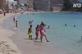 Британские туристы в Испании разочарованы новым правилом 14-дневного карантина