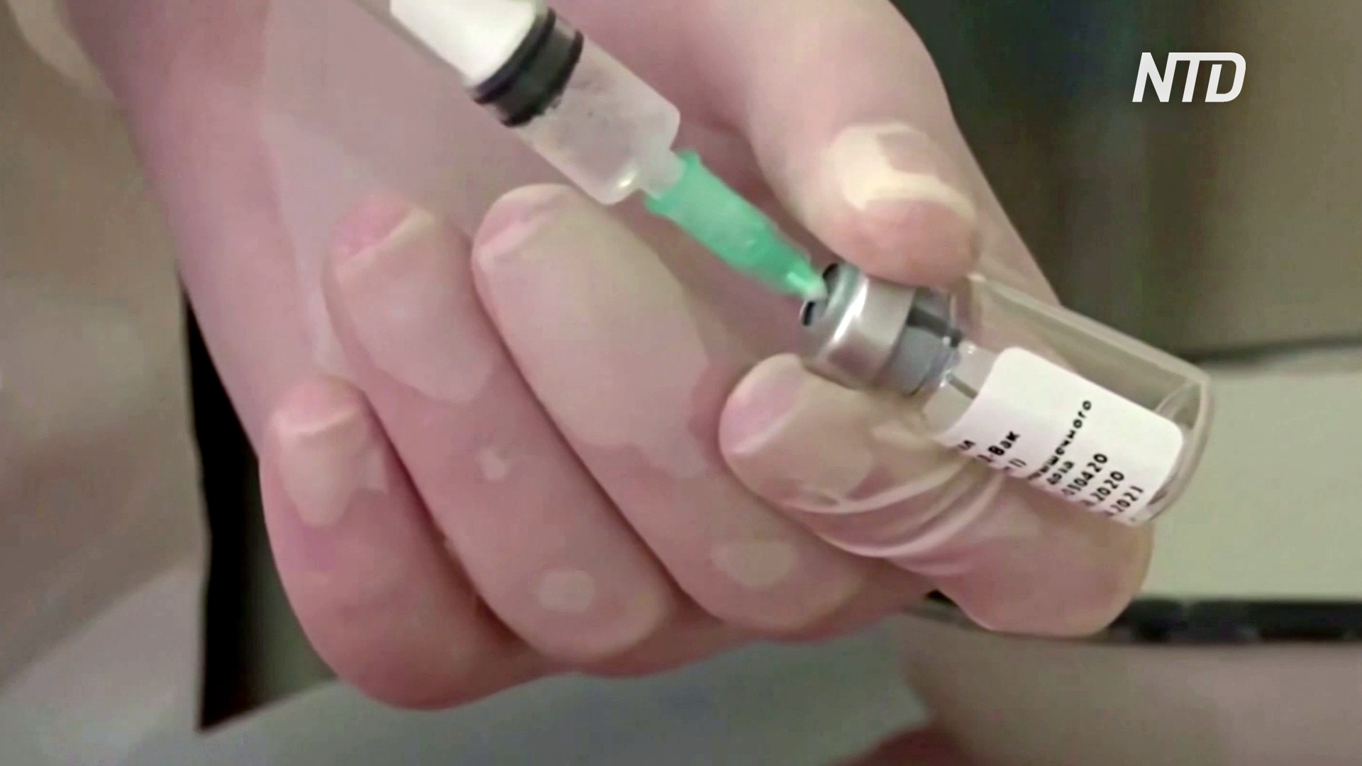 В третьей фазе испытаний российской вакцины от COVID-19 будут участвовать 40 000 человек
