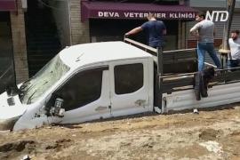 Растёт число жертв внезапных наводнений в Турции