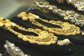 Пакистанцы вынуждены вместо золота покупать на свадьбу бижутерию