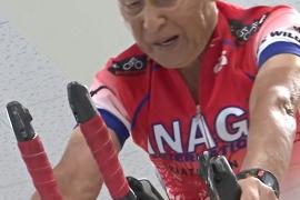 87-летний японский дедушка снова готовится к триатлону Ironman