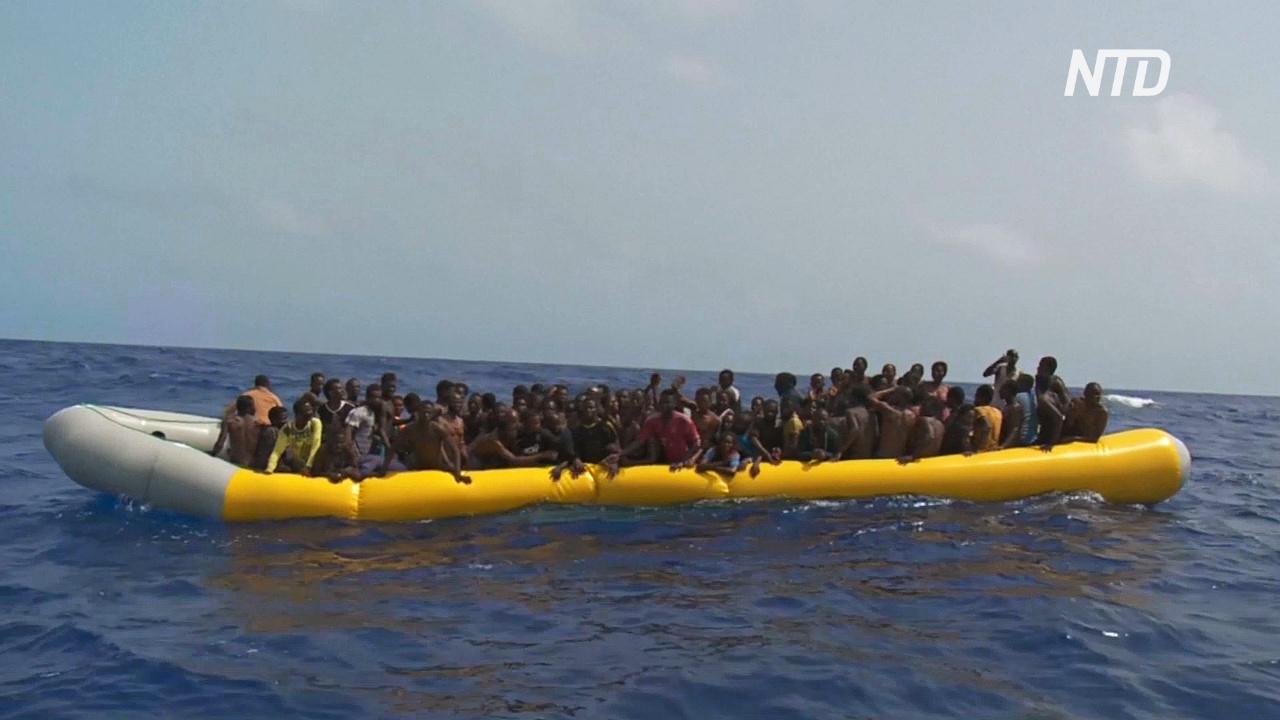 На Канарские острова прибывает рекордное с 2006 года число мигрантов