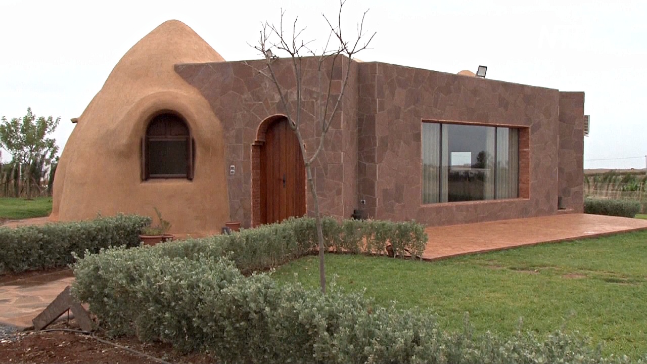 Дома из соломы и глины – новый тренд в Марокко