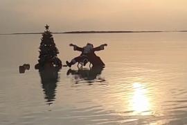 Как Санта-Клаус поставил ёлку посреди Мёртвого моря
