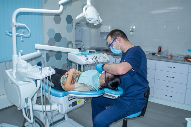 Лечение и профилактика зубов в стоматологии Калуги