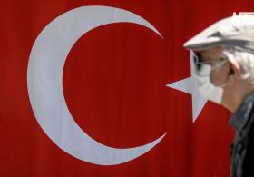 В Турции из-за COVID-19 вводят комендантский час на все дни недели