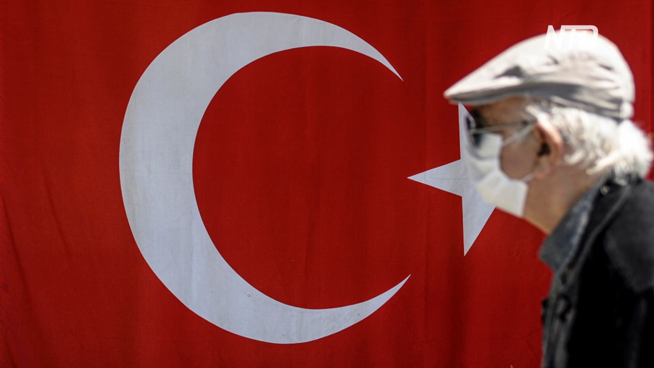 В Турции из-за COVID-19 вводят комендантский час на все дни недели