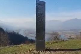 Загадочный монумент снова исчез, теперь – в Румынии