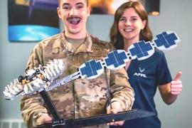 Инженер ВВС США построил навигационный спутник из кубиков Lego