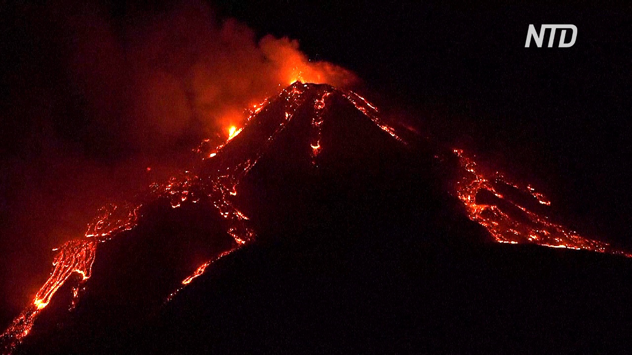 Активизировался Этна – самый крупный действующий вулкан Европы