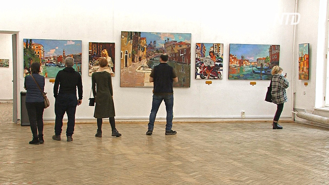 В Петербурге открылась персональная выставка Владимира Кожевникова «Всё залито светом»
