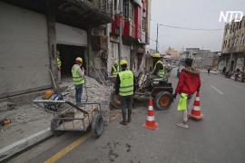 Волонтёры восстанавливают центр Мосула, чтобы магазины снова смогли открыться