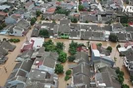 Кадры с воздуха: в Джакарте затоплены целые районы