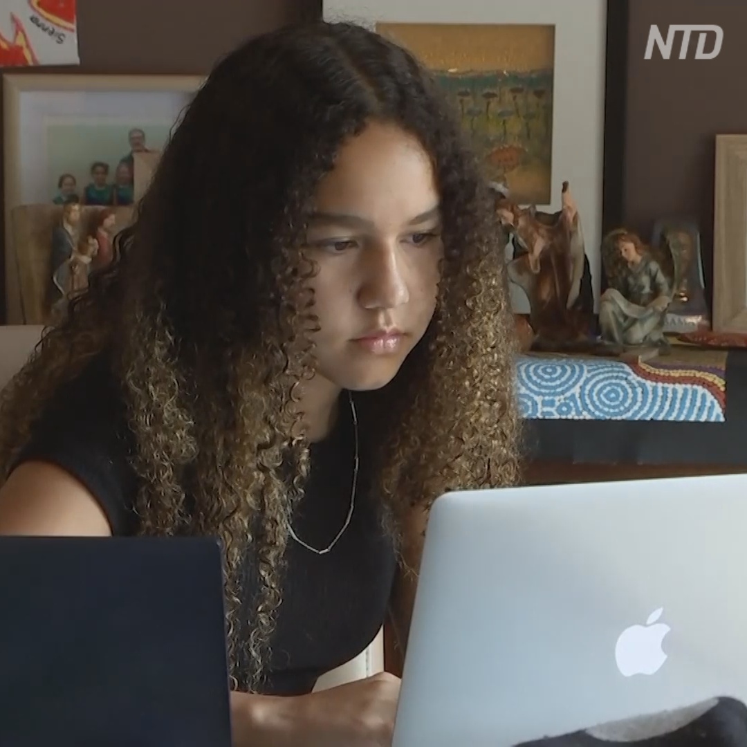 14-летняя девочка из Австралии вместо прогулок с подружками управляет компанией