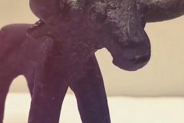 На месте зарождения Олимпиады нашли древнюю статуэтку быка