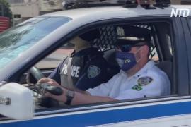 Что делает патруль полиции Нью-Йорка на улицах Сан-Паулу
