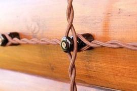 Керамические ретро-изоляторы для наружной проводки – стильно и надёжно!