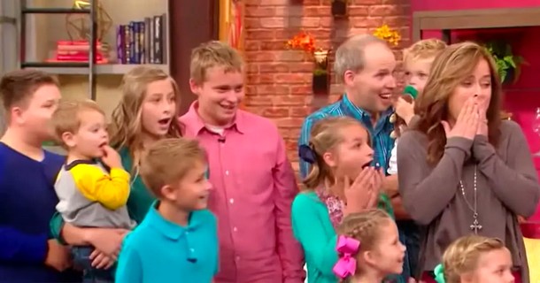 Какой сюрприз получила семья, принявшая шесть детей