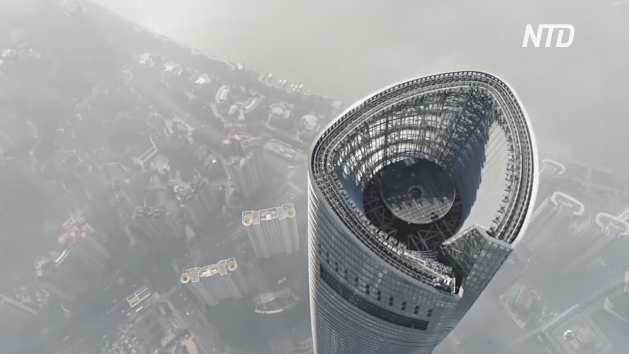Самый высокий в мире отель открыли в Шанхайской башне