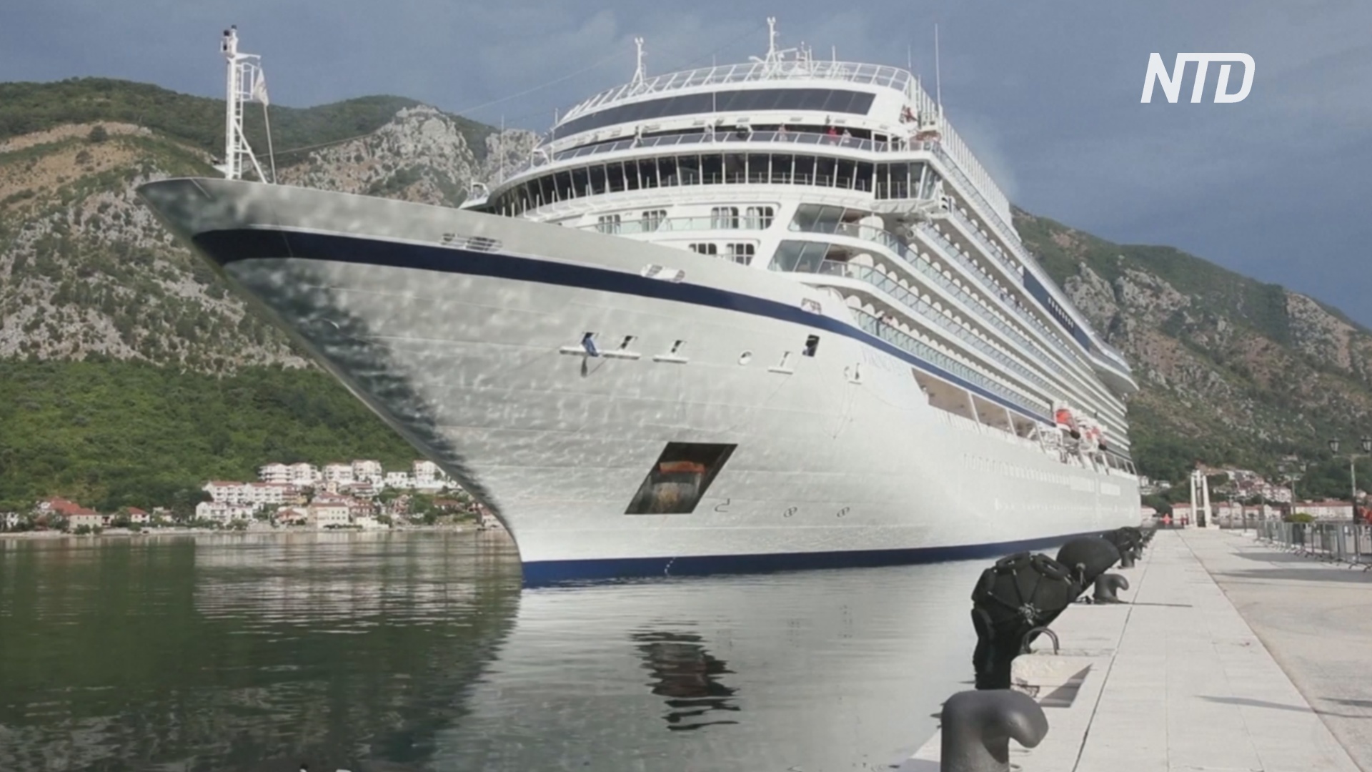 Круизные лайнеры возвращаются в Черногорию через 16 месяцев застоя