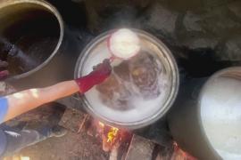 Рецепты предков из винограда: палестинская семья готовит восточные сладости
