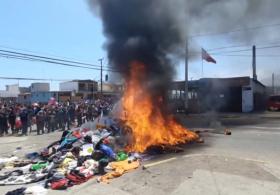 Венесуэльских мигрантов напугал гневный протест чилийцев
