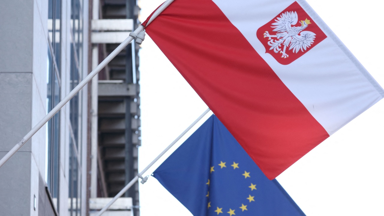 Польша поставила свою Конституцию выше законов ЕС