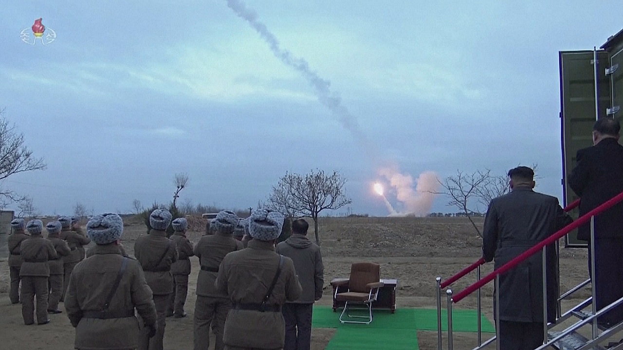 Северная Корея запустила ещё две баллистические ракеты