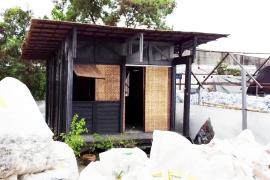 Дома из мусора: стройматериалы из пластика делают на Филиппинах