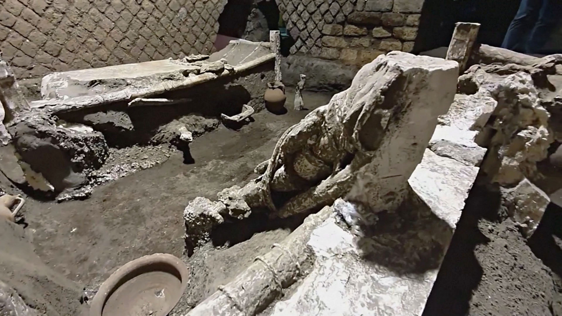 Уникальная комната: как жили рабы в Помпеях