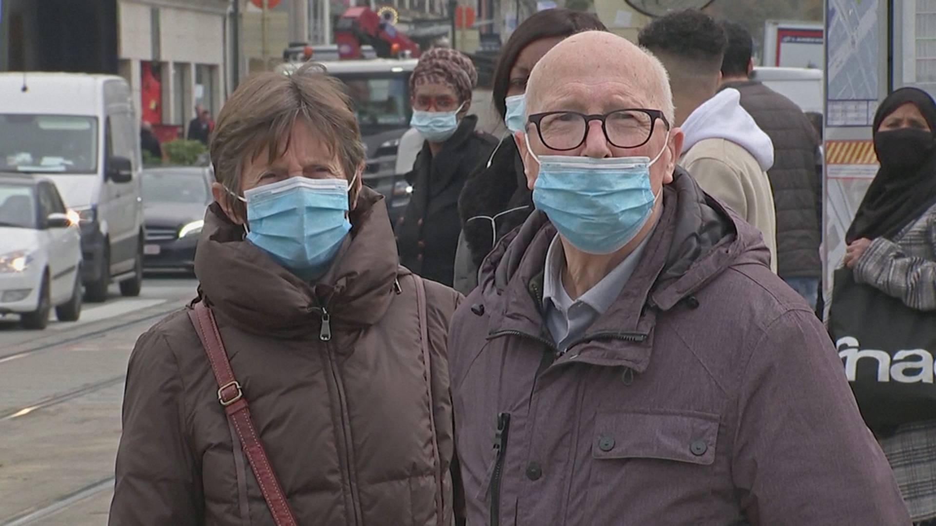ЕС говорит, что маски для лица не опасны для здоровья