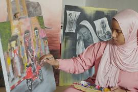 Сомалийка рисует картины, чтобы изменить жизнь страны к лучшему