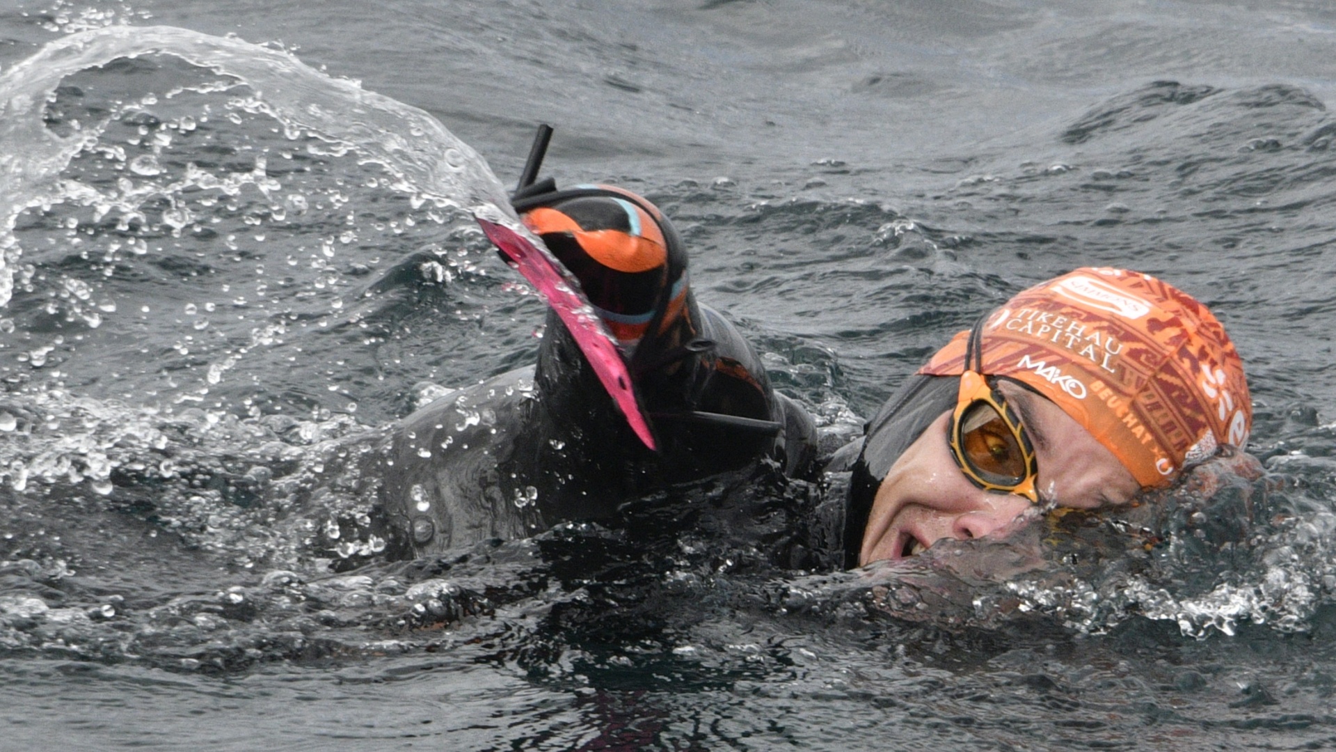Пловец без конечностей покорил озеро Титикака